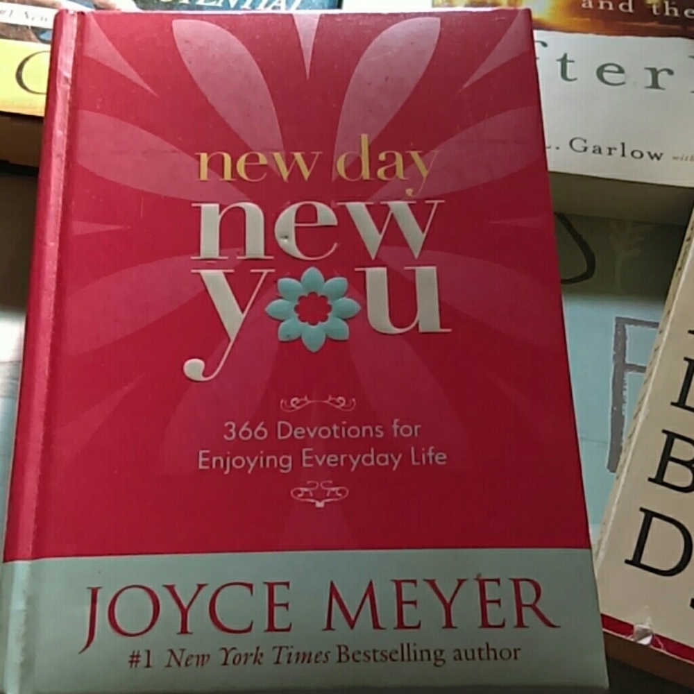 Religious Books - Picture 2 of 5
